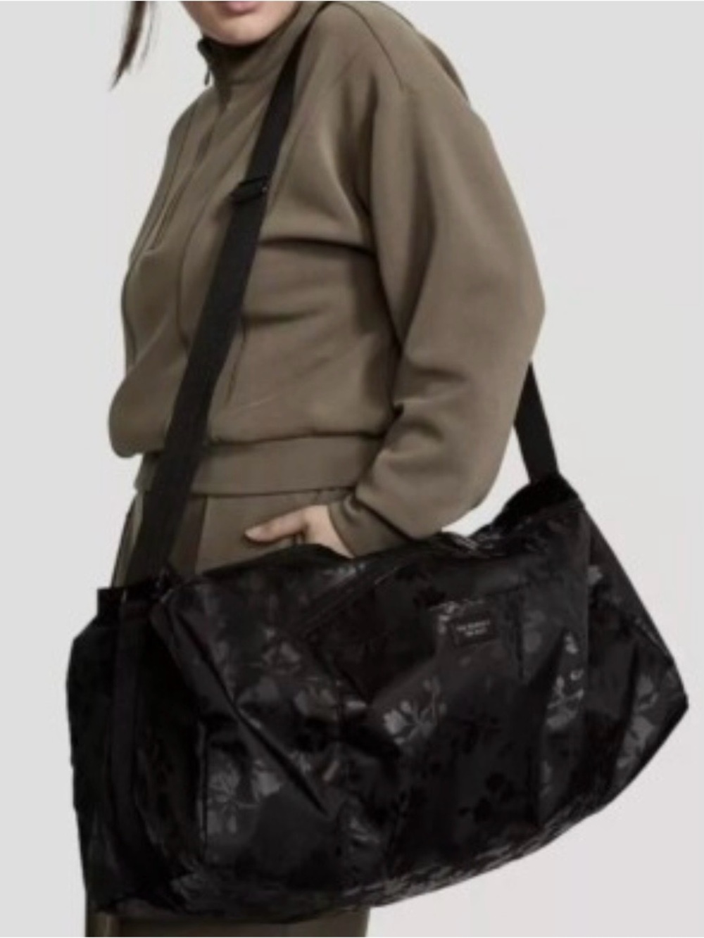 Victoria's Secret Black Metallic Floral Print Duffle Weekender Gym Bag